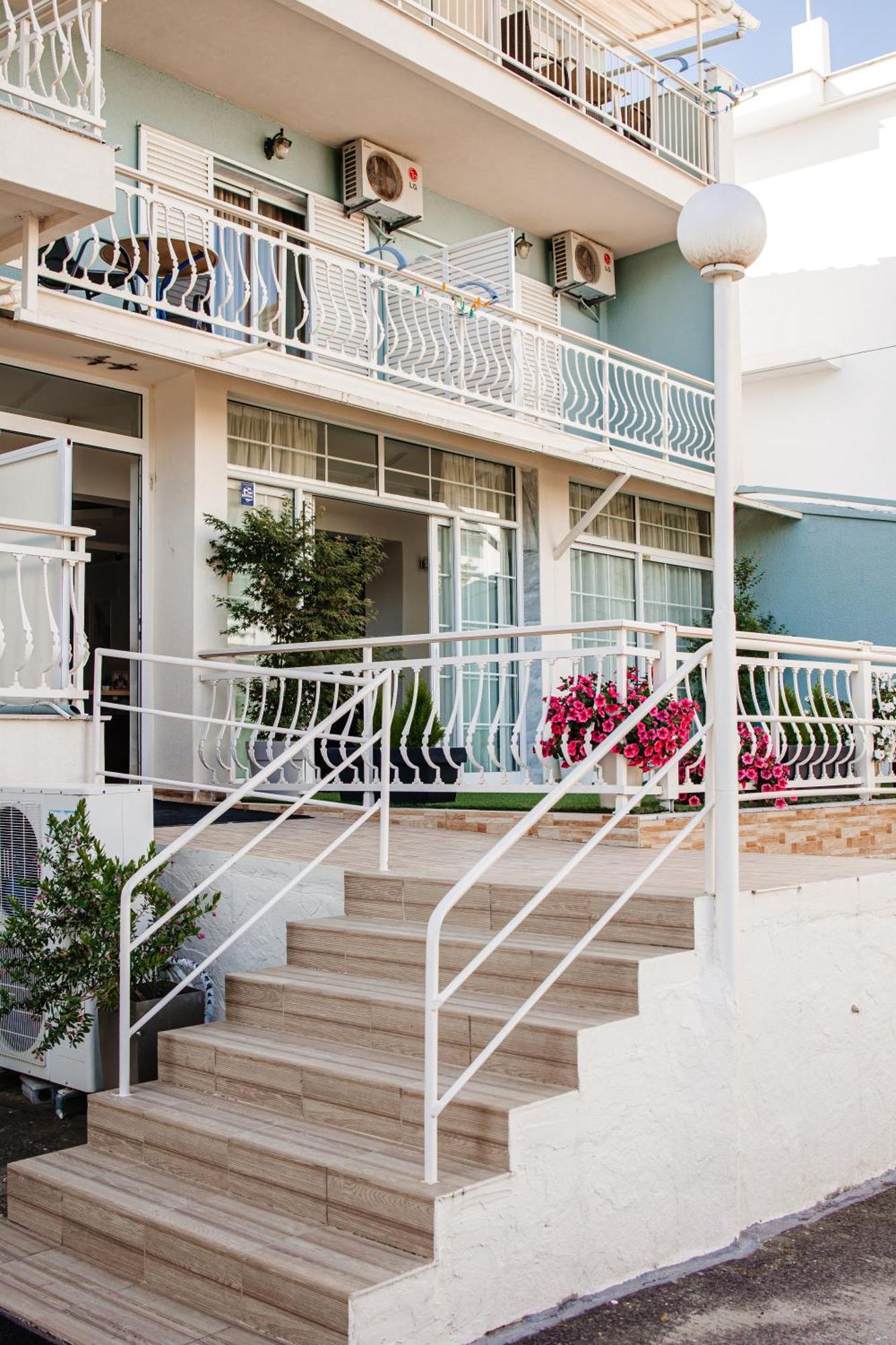 Hotel Marialena Potos Exterior photo